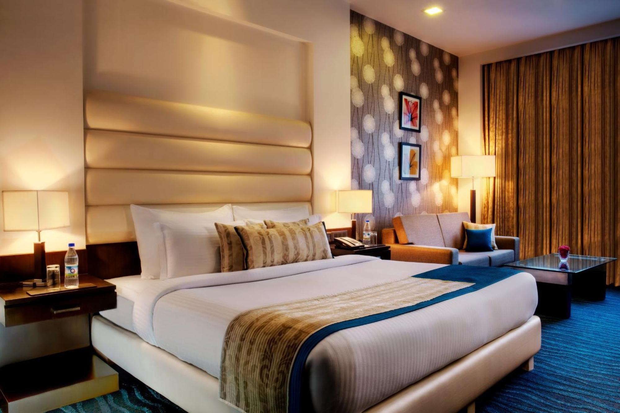Golden Tulip Bhiwadi Hotel Buitenkant foto