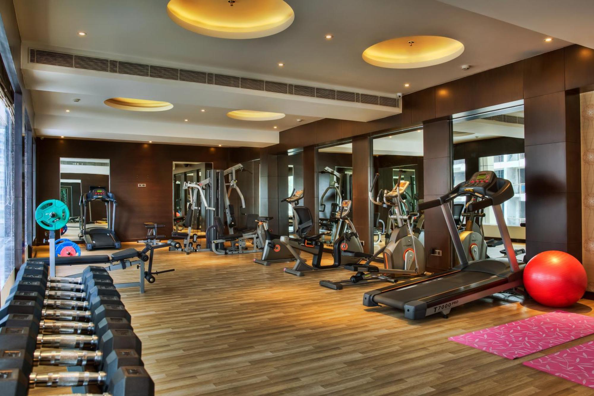 Golden Tulip Bhiwadi Hotel Buitenkant foto
