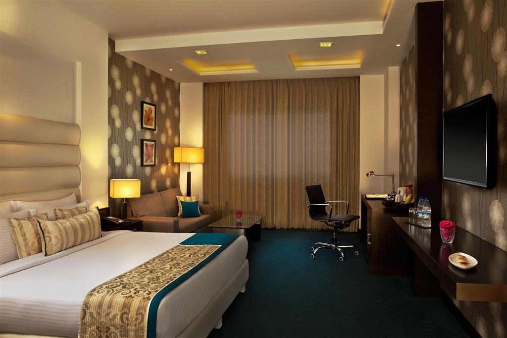 Golden Tulip Bhiwadi Hotel Kamer foto