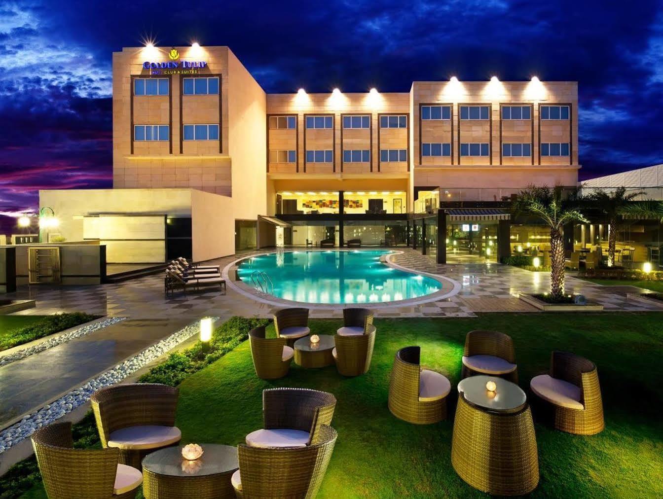 Golden Tulip Bhiwadi Hotel Buitenkant foto