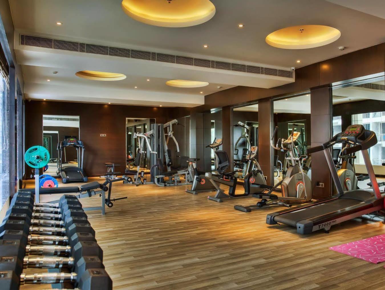 Golden Tulip Bhiwadi Hotel Buitenkant foto